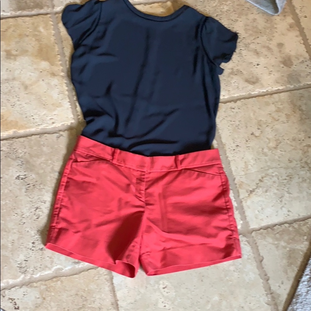 Women size 10 coral shorts 3 inch inseam